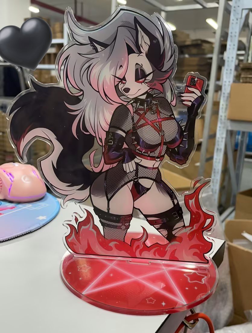 SpookieGhoulie's tweet image. My standees have been finished and are on their way out to me! I plan on shipping them out Friday provided they arrive on time

Left overs will be posted for sale in the sh⭐️p