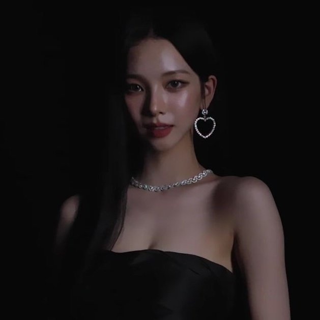 runweebs's tweet photo. winrina few tweets au 🔞
- catlen https://t.co/ViDyBctgrA