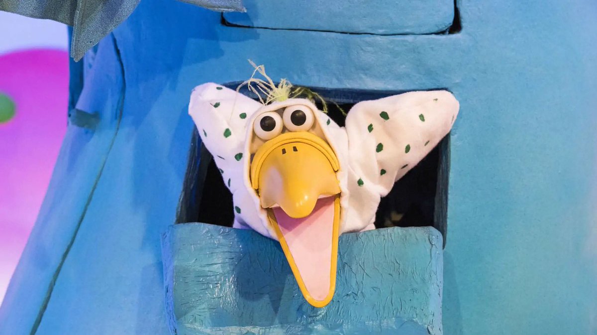 itsdemark's tweet photo. Dodò, from the long-running Italian kids’ show “L’albero azzurro”, has endorsed Kamala Harris. https://t.co/xQ8R2kzJmR
