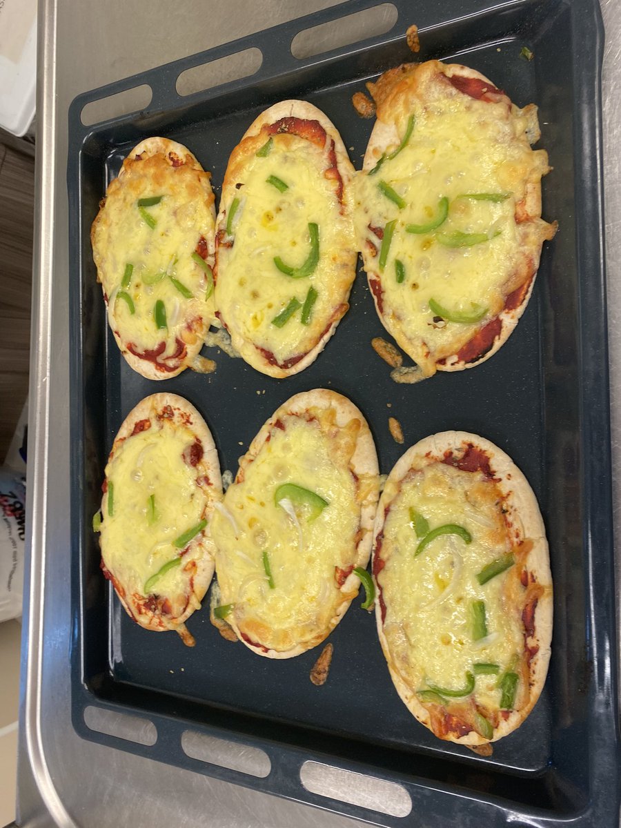 @Jan_Lowrynhs tweet media