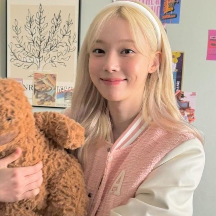 ㅤ

              Hers <3

    ㅤ