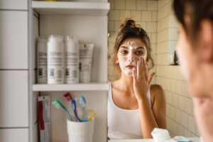 Is your skincare brand ready to stand out? Learn how Challenger Brand Marketing® strategies can help you compete with beauty industry giants and connect deeply with your audience. Discover more here: bit.ly/3NLXI5X #BeautyIndustry