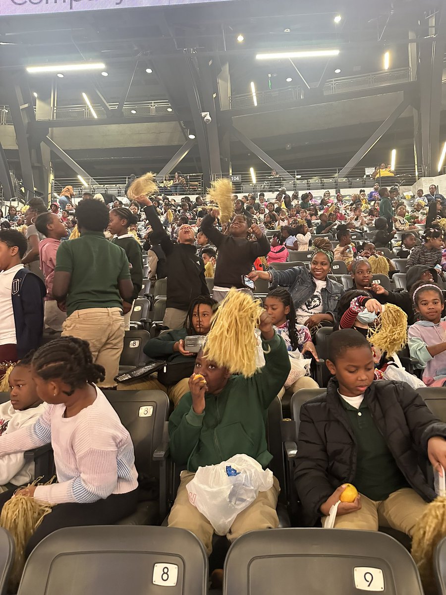 Mariel Lawrence tweet media