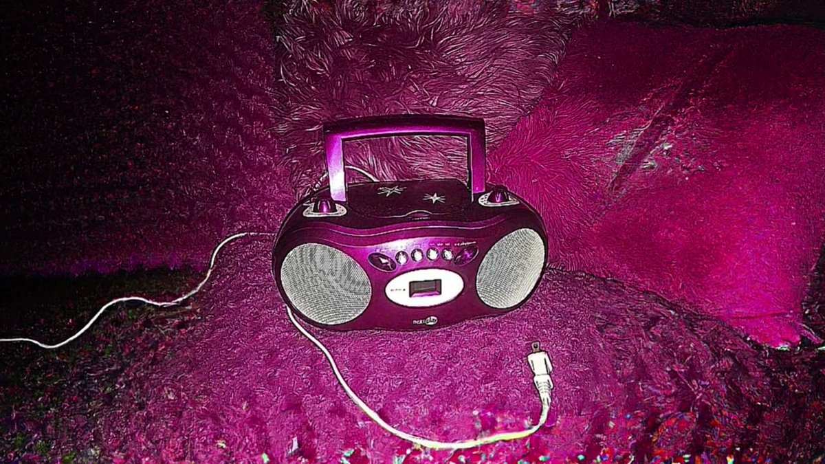 blameitonjorge's tweet image. 2024 is the year of niche internet-related lost media mysteries being solved lmao