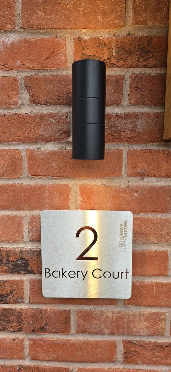c3_ltd's tweet image. Here's another photo of a #housesign C3 have created for a new @GleaveHomes housing development

If you're looking for custom metal signs for a commercial or business project, C3 can help!

exquisitesigns.co.uk/house-signs/ 

#stainlesssteel #madeinbritain #gleavehomes