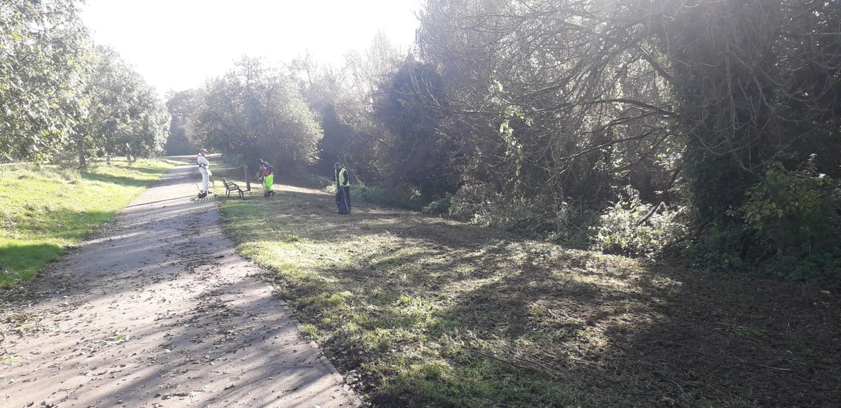 TroopersHill's tweet photo. A huge thank you to @bristolparks  team who achieved a tremendous amount of  winter nature conservation work at Troopers Hill last week.
The work they do on the Local Nature Reserve is all directed by the conservation management plan for the site https://t.co/W1NA3Rm29c. https://t.co/cTAqQoNujy