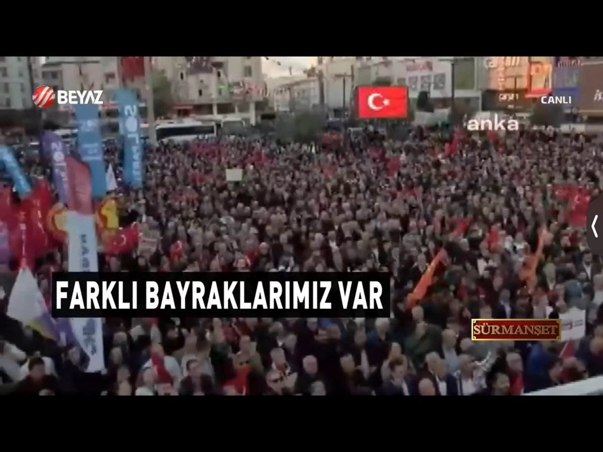 Ak Parti Ankara Milletvekili Osman Gökçek;  Özgür Özel Farklı Bayraklarımız Var Açıklaması. <a href="/OsmanGokcek_/">Osman Gökçek</a> <a href="/DuyguCuhadar/">Duygu Çuhadar</a> <a href="/beyaztv/">BEYAZ TV</a> <a href="/BeyazGazete/">Beyaz Gazete</a> <a href="/Surmansett/">Beyaz Tv Sürmanşet</a> 
 #beyaztv