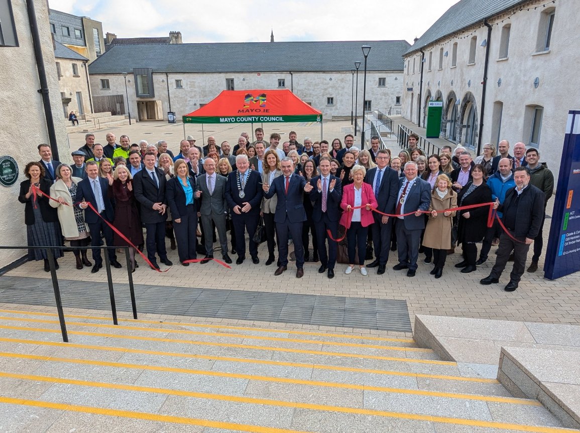 Minister of State for Trade Promotion, Digital Transformation and Company Regulation, Dara Calleary TD this morning officially opened IQ Ballina.

More: mayo.ie/news/IQ-Ballin…