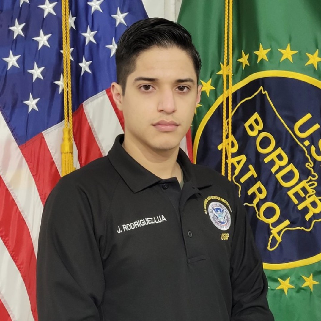 USBPChief's tweet photo. The Border Patrol family mourns the loss of Border Patrol Processing Coordinator Jose Rodriguez-Lua, who tragically lost his life in the line of duty on Friday. Our thoughts and prayers are with his loved ones during this difficult time. #HonorFirst https://t.co/hXVJI5UrBu