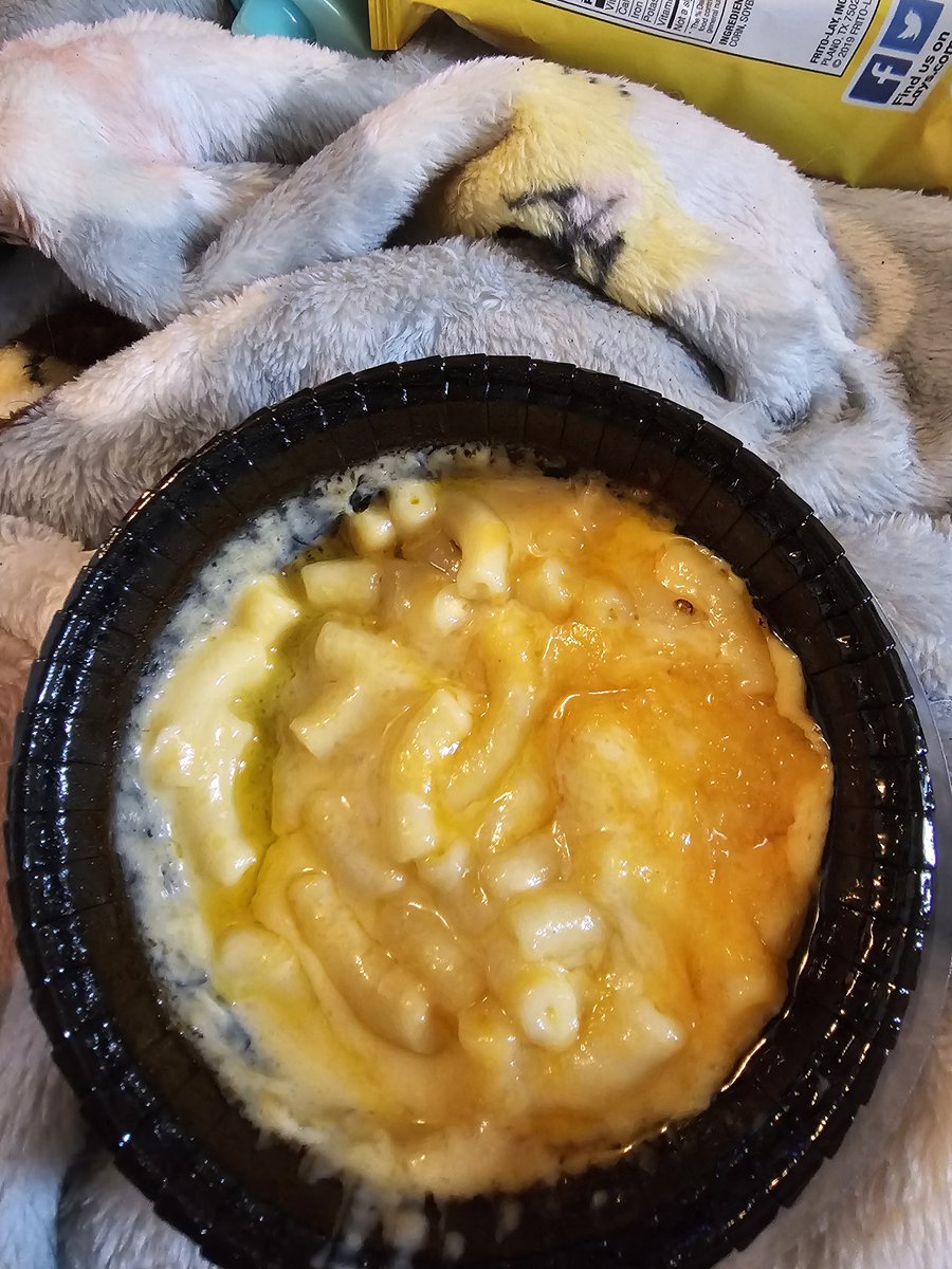 glamnerdjenn's tweet photo. @QuikTrip seriously? https://t.co/ZrLOSqwSHc