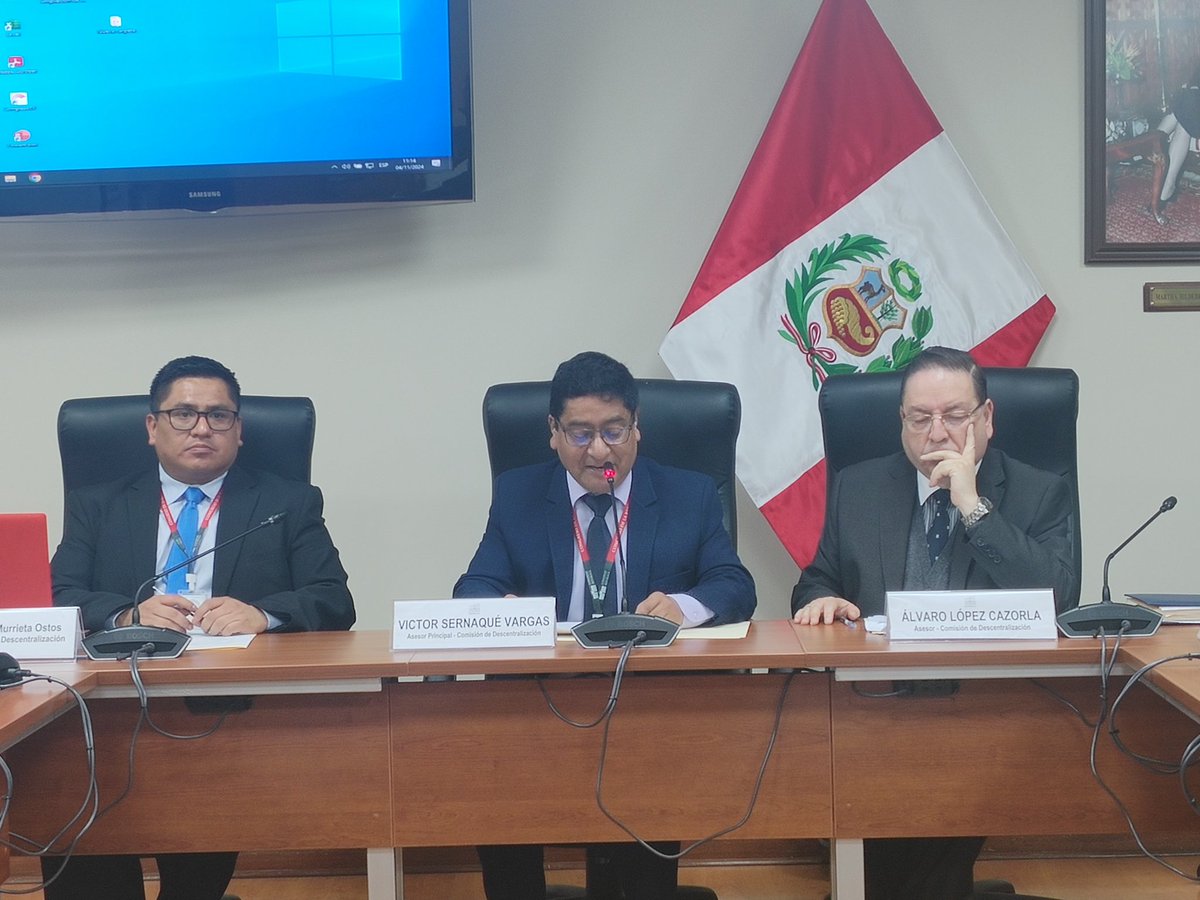 Comisión de Descentralización tweet media