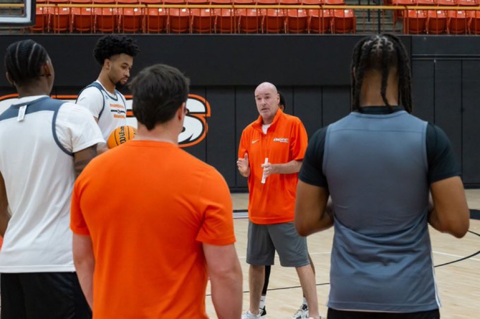 Day off from work today so does that mean that I  enjoy a college basketball season opener? Naw that means I get TWO openers! <a href="/PacificTigers/">Pacific Athletics</a> women at 11, men at 7. Be there! Let’s go coaches Smart and Davis!!