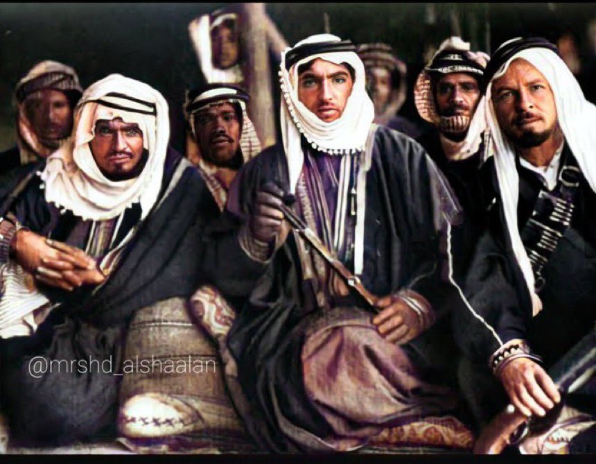 FAHAD__ALJARBA's tweet photo. "ومن لا يحب قبيلة عنزه القبيلة العريقة العزيزة"

"مستشرق الماني اطلق على نفسه بأنه رويلي”

"وقام بتسمية نفسه رضوان الرويلي"

كان عاشقاً ومحب لقبيلة روله من عنزه
وكان محب جداً الى شيوخ روله الشعلان
وعاصر اكثر شيوخهم  اكثر من ٢٥ عام

المستشرق الألماني كارل رسوان( رضوان الرويلي من اهم مؤلفاته كتاب (الخيام السود)

قام بتأليف العديد من الكتب عن الخيول العربية والبدو الذين قاموا بتربيتها. وهو عالم وباحث في السلالات العربية، كما أنه نشر فهرس راسوان، وهو عبارة عن مجموعة واسعة من معلومات الخيل العربية وسلالاتها. اختلط مع البدو وفهم طرق حياتهم وعرف الثقافة في الجزيرة العربية.