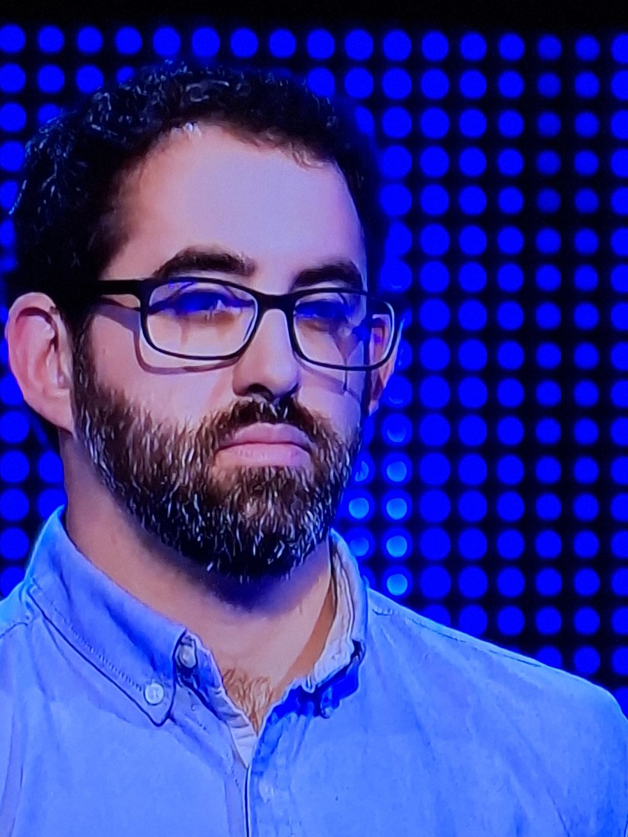 SethJee's tweet photo. #thechase  taking the low offer @Epithemiou https://t.co/1g8zF66oZy