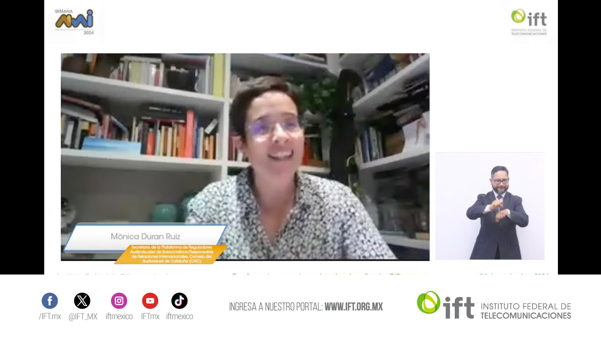 IFT_MX's tweet photo. La Secretaria de la Plataforma de Reguladores Audiovisuales de Iberoamérica @PRAITV, @Monicadanriz, señala que hay que continuar trabajando en la #AMI desde aproximaciones multiactor, multinivel y transversal. Fortalecer y trabajar en sinergias colaborativas. Respecto a la desinformación, dijo que es evidente acercar las claves del periodismo a estudiantes y ciudadanía, desde la reflexión y la práctica, para tener una ciudadanía informada. Conocer el lenguaje, la agenda de medios, la información generada con #IA, ya que la AMI juega un papel fundamental para contrarrestar efectos nocivos de la desinformación, por eso es relevante garantizar el acceso de la información y que esta sea verificada.