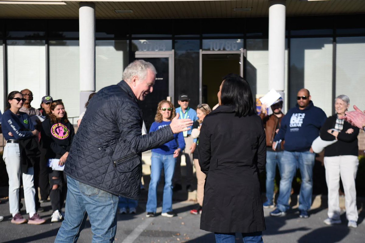 Chris Van Hollen tweet media