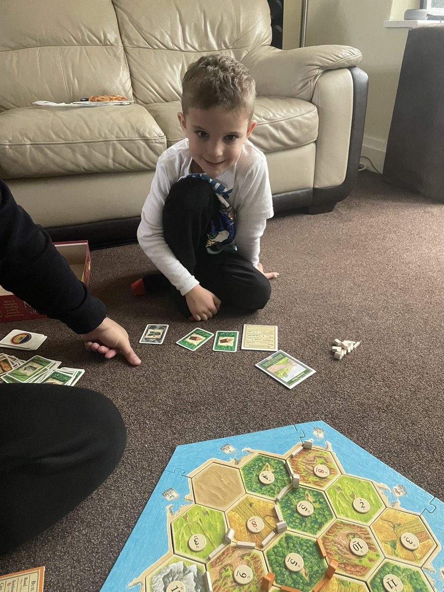 Emmafcthomas's tweet photo. E from year 1 loves playing board games at home. He is very good at taking turns and enjoys the playing and not just the winning! Task16 rights respecting ! #ololhomeworkchallenges #ololrightsrespecting @ourladyoflourd1 https://t.co/HZInIPGxTn