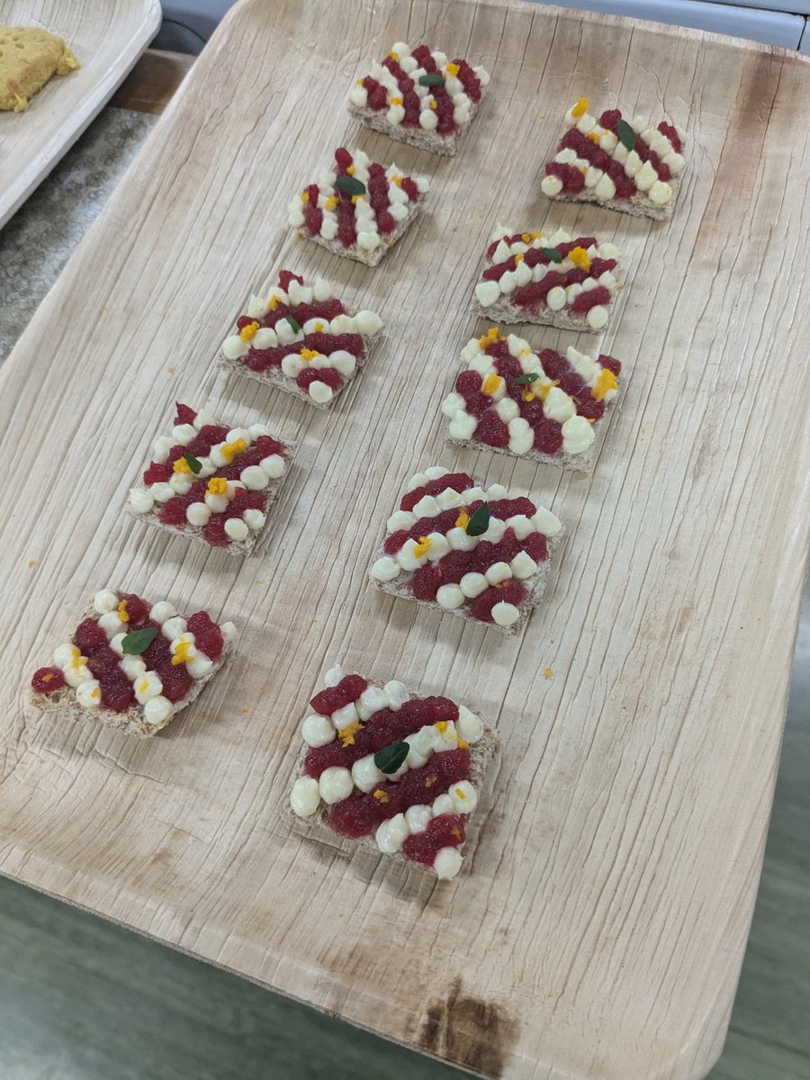 MissH_HomeEc's tweet photo. Massive thank you Chef Mike Gray and @MrsHoweyHE who came to work with our Level 6 Hospitality and provide feedback on their development dishes as for their events. I was bursting with pride over their creativity, teamwork and organisation. Event info coming soon https://t.co/SEVrkAZadH