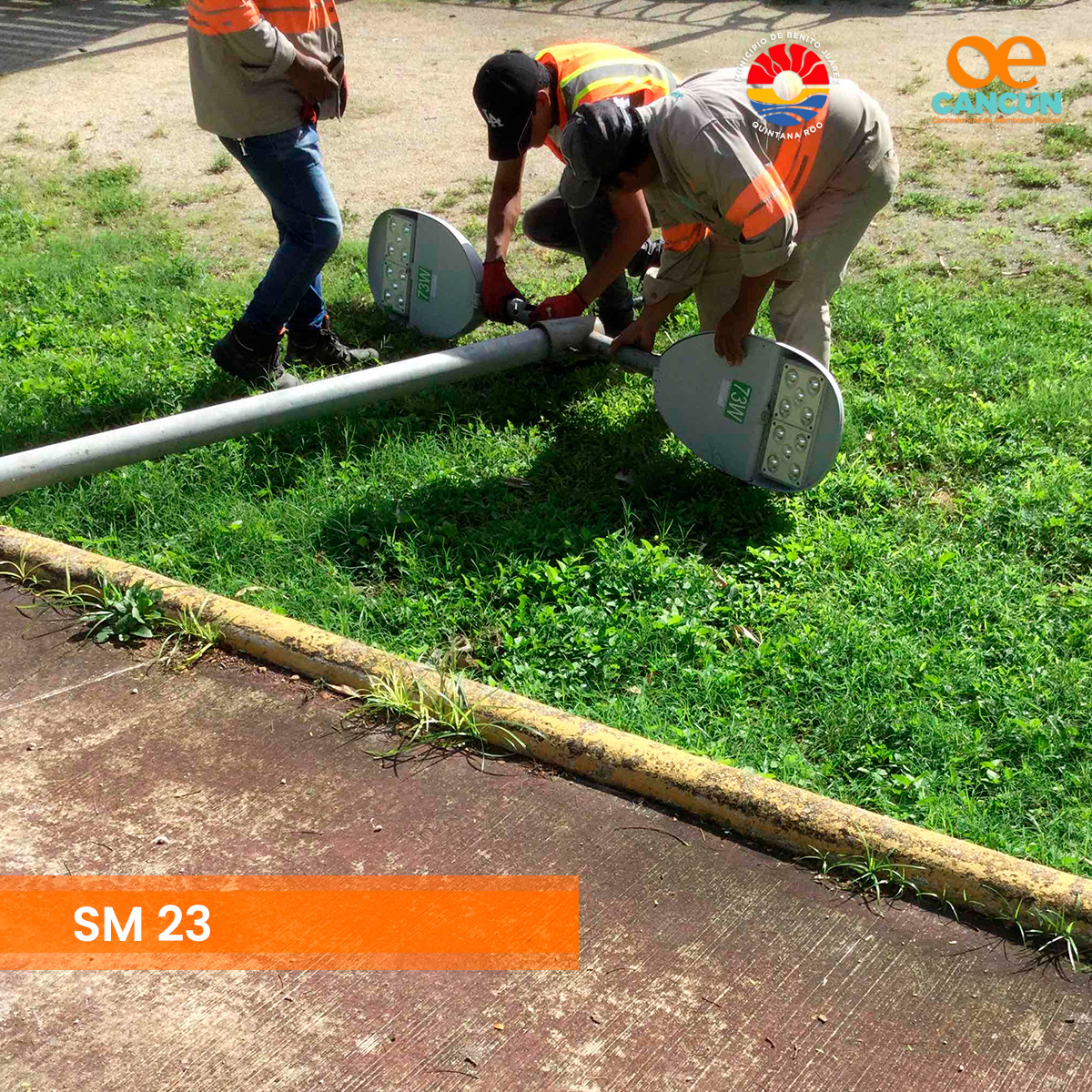 Solucionando reportes y realizando mantenimiento preventivo en la SM 23 #JuntosIluminandoCancún