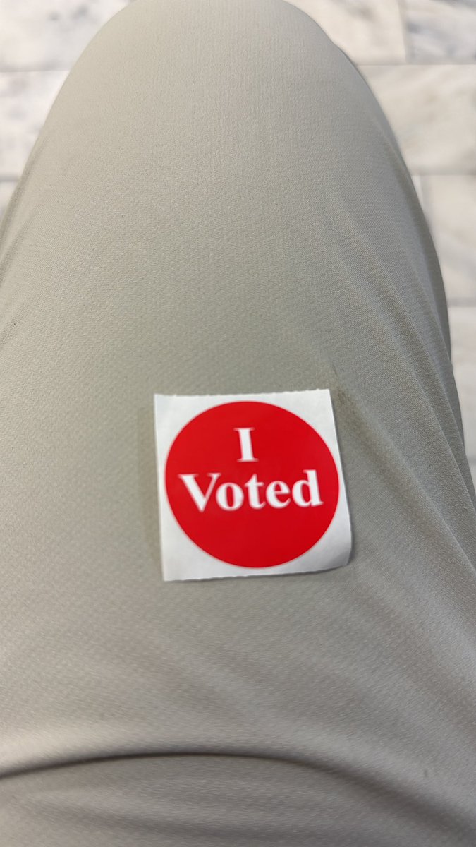 Lunar Hylo tweet media