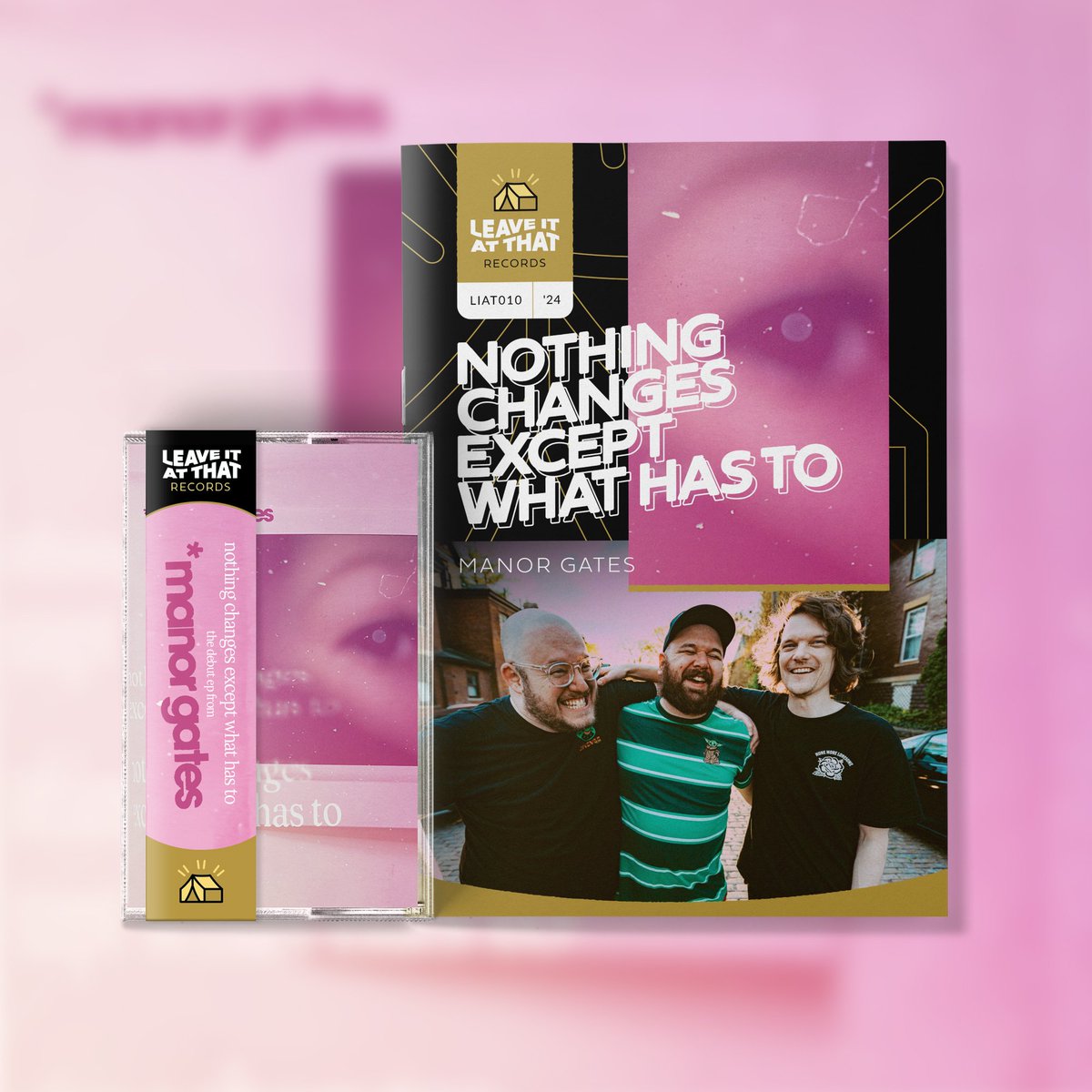 liatrecords's tweet image. We're super stoked to announce that the 2022 debut EP from @manorgatesmusic is available in physical form for the first time! Limited to /50 tape+zine bundles, these gorgeous sea glass cassettes are shipping now! 🩷💙 liatrecords.com/products/84870…