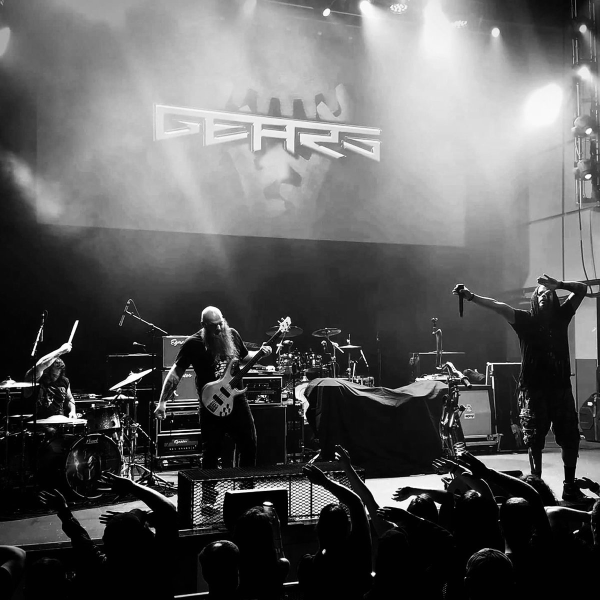 OfficialGears1's tweet image. Preparing for the year ahead. 

What is your favorite concert venue?  Tag ‘em and tell us!
.
.
.
#gearsbandofficial #calientecore #lookingforward #2025tour #livemusic