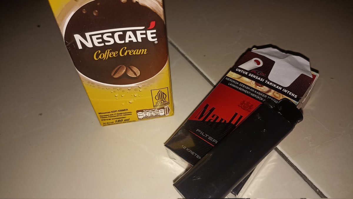 dimas005_'s tweet photo. insom anjgggg isuk gawe jabaa😩 https://t.co/4kS2NAR2nG