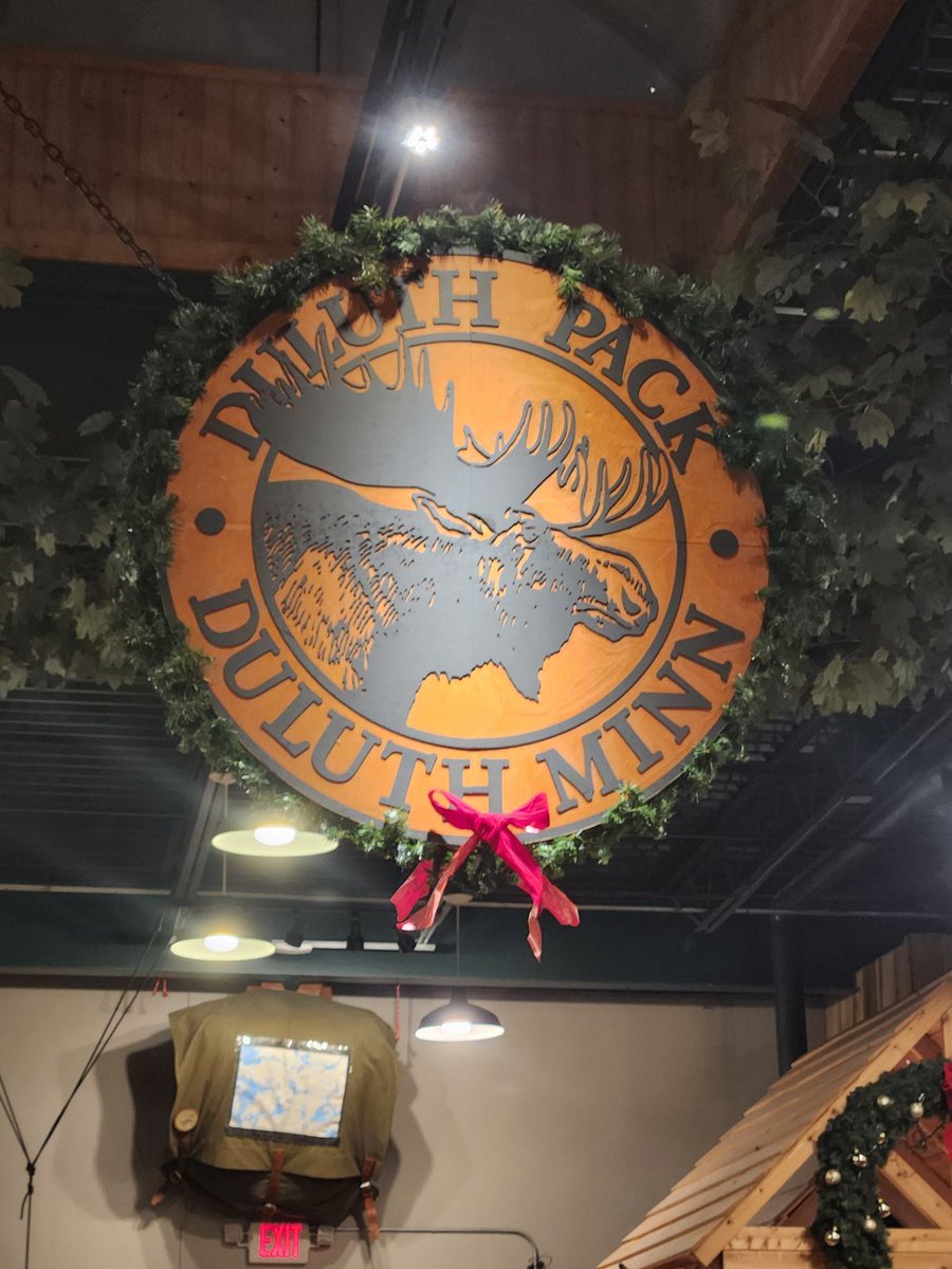 Duluth Pack tweet media