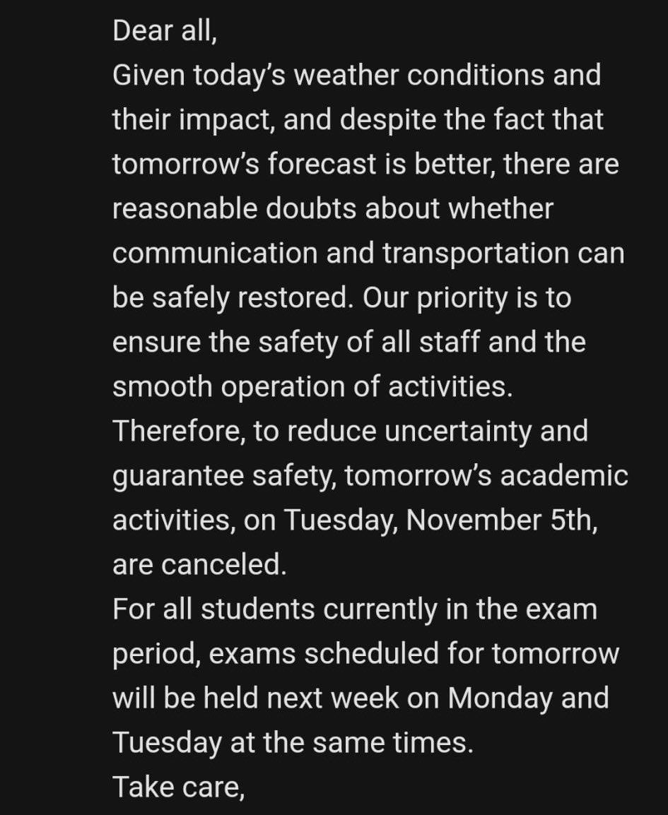 thisisluucy's tweet photo. @innigo_aj @pelacabIes @UniBarcelona A mi me ha cancelado las de mañana (del master) también!! Pero igual se refiere al decano de la upc (aunque me me han cancelado las de la UB) https://t.co/L3nrgW14JW