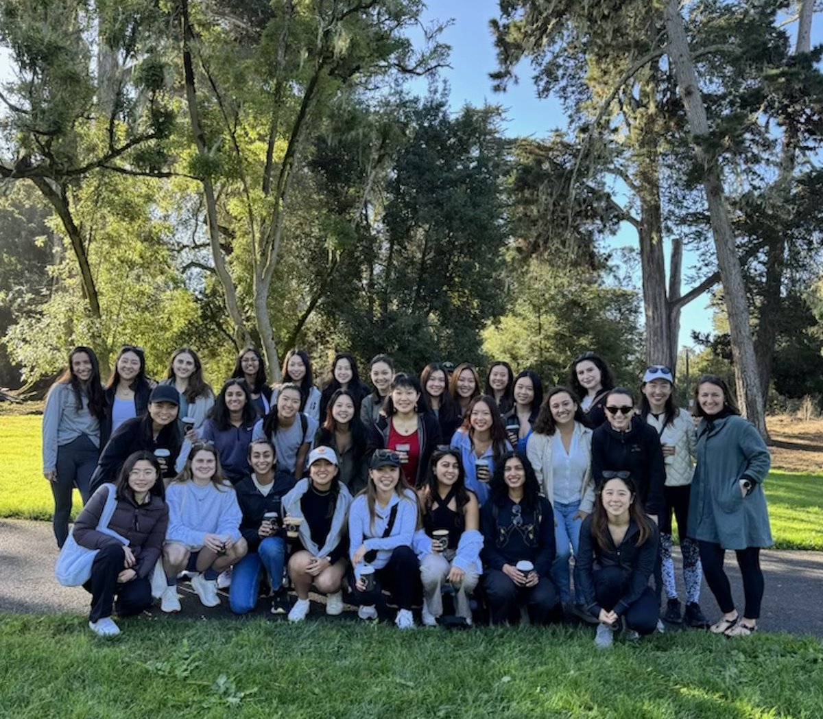 MilksandMatcha's tweet photo. Presenting...the MIT girls in question 

Thanks @sophia_luo_ @LM_Braswell @ManiarNatasha for co-hosting an MIT Hot Girl Walk :) ☕️

Stay tuned for the next one