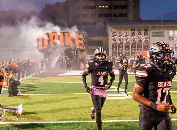 after a good talk with <a href="/CoachQTinsley/">Quamari Tinsley</a> I am blessed to receive my 2nd offer from <a href="/UPIKEFOOTBALL/">UPIKE FOOTBALL</a> 🖤🧡 thankful for the opportunity <a href="/nateharris79/">Coach Nate Harris</a> <a href="/Spartanburg_FB/">SpartanburgVikingsFootball</a> #ISI #BlessedAndGrateful