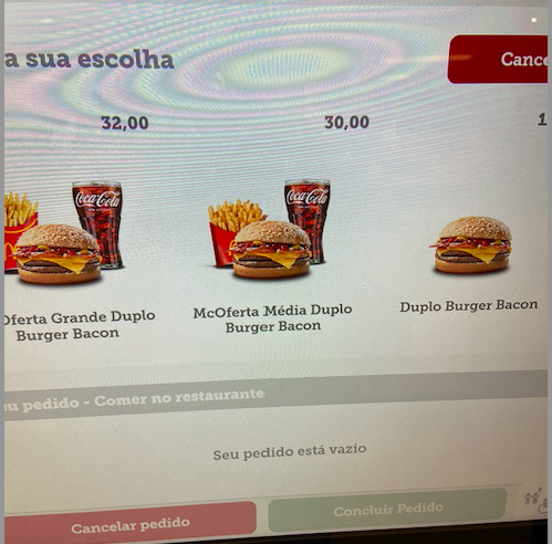 RafaelMarantes's tweet photo. Queria mesmo que o @McDonalds_BR me explicasse essa esquizofrenia que são os preços do Duplo Bacon em Porto Alegre https://t.co/HMeq8yLVC4
