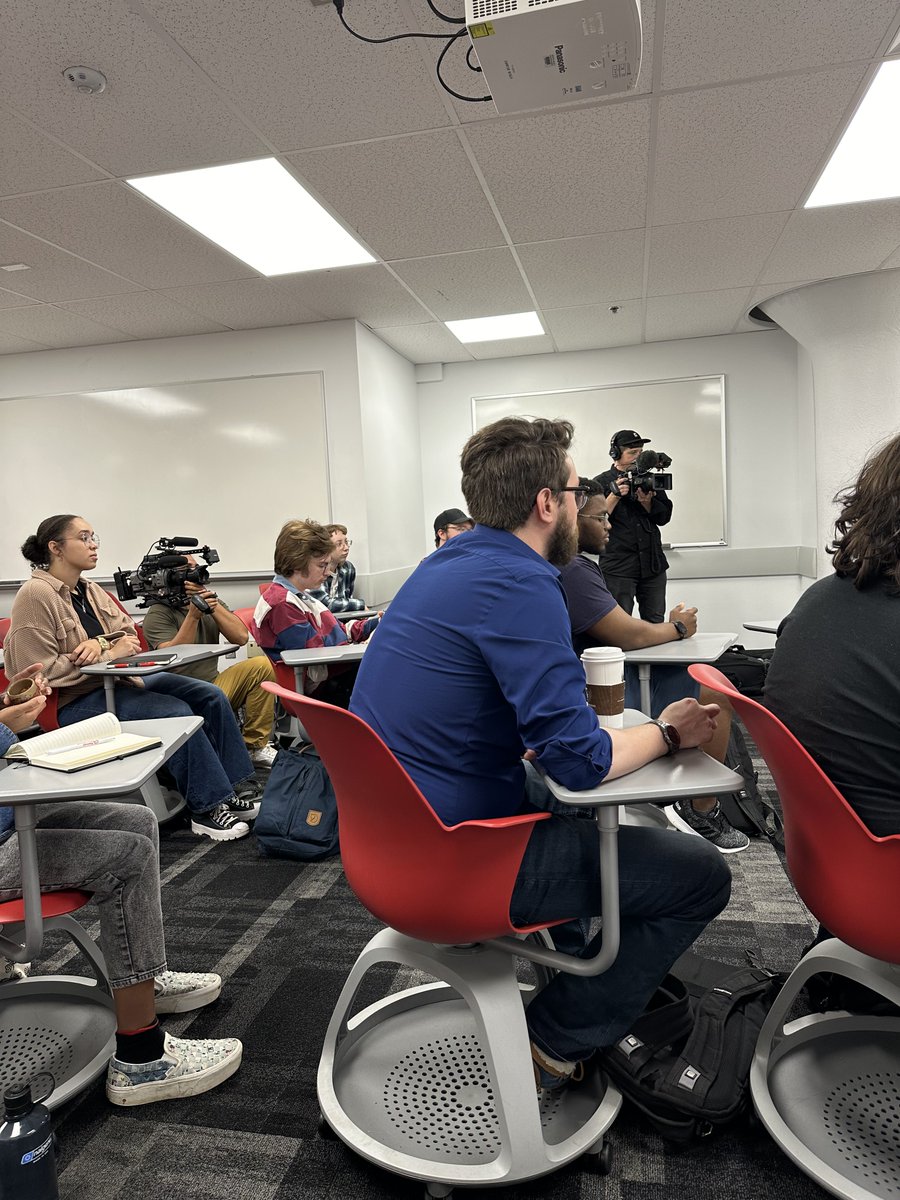 HistoryPraxisLab tweet media