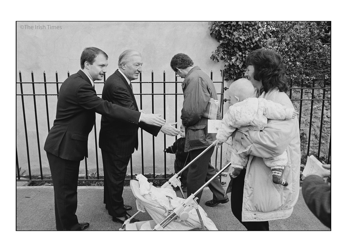 Election campaign trail photos don't get much better than this shot by Paddy Whelan of @irishtimes showing CJ Haughey &amp; his son Seán canvassing in
Dublin North Central for Nov 1992 election