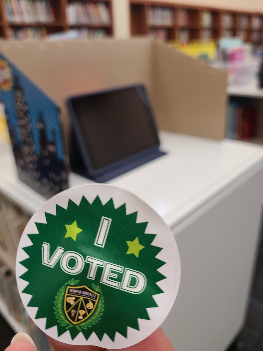 Mrs. Rosa tweet media