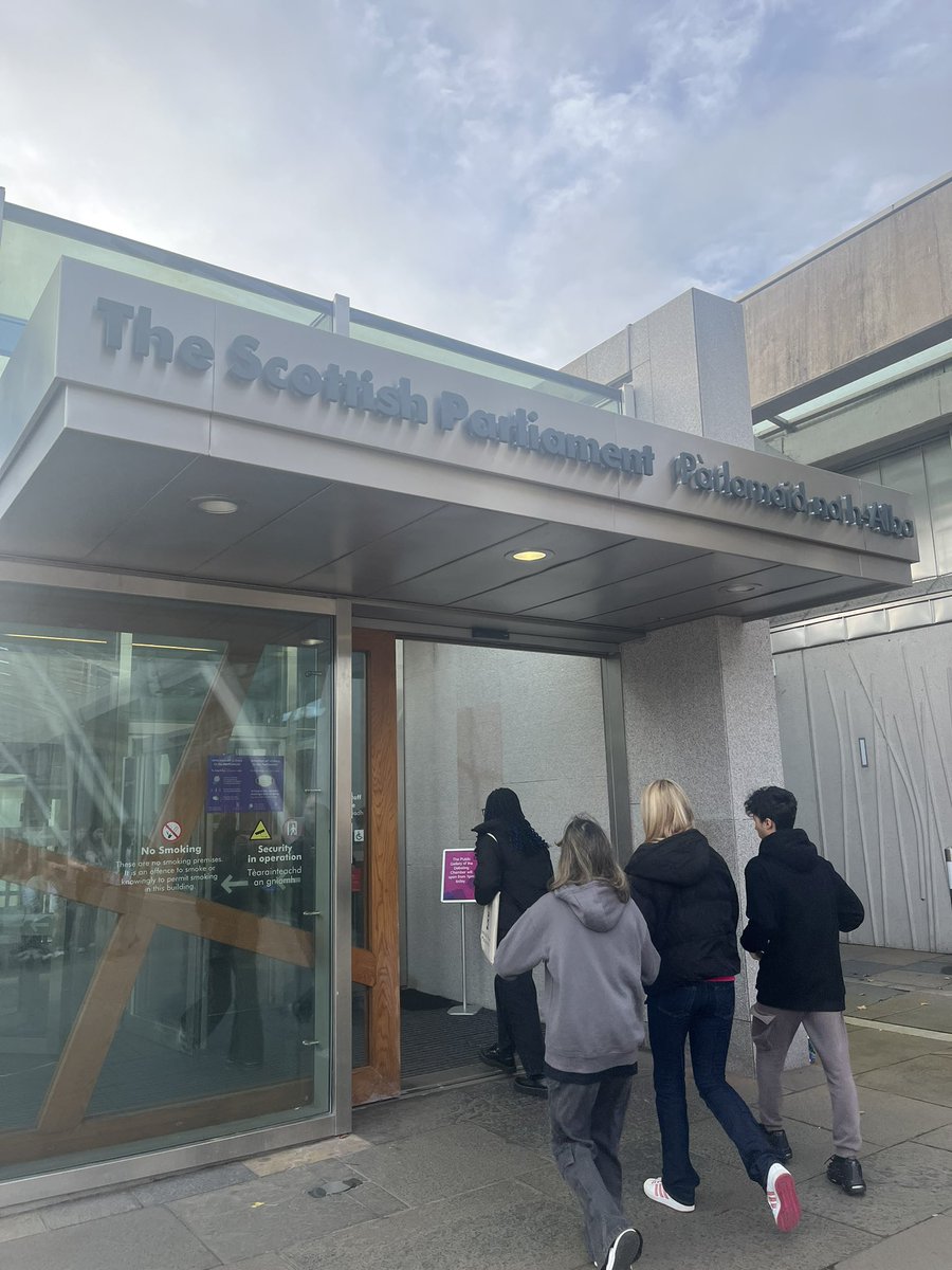 it was great to spend the weekend in the scottish parliament and experience what it’s like! #syp28
