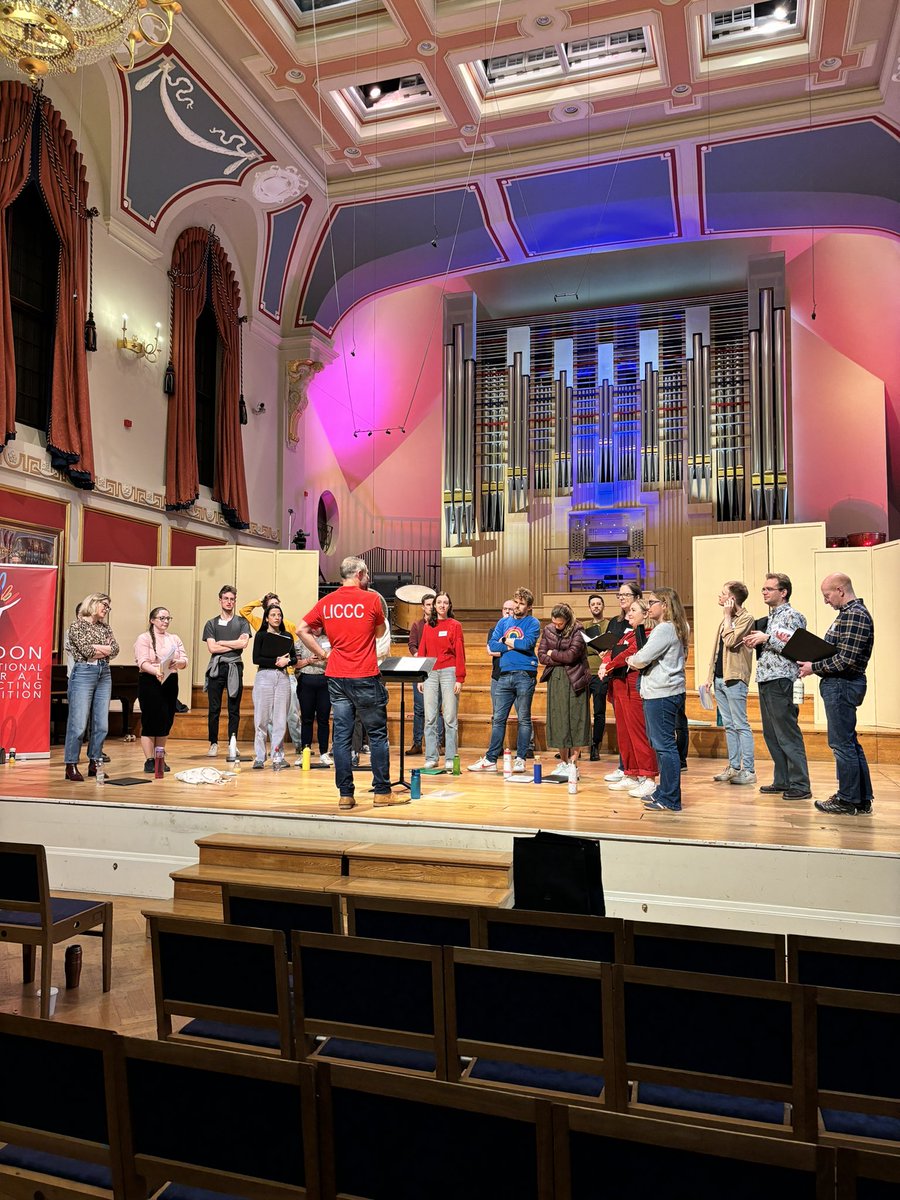 Chantage Choir tweet media