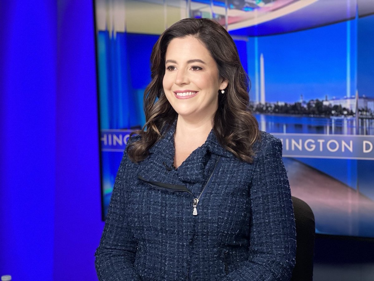 TUNE IN! I’m LIVE with <a href="/SandraSmithFox/">Sandra Smith</a> and <a href="/johnrobertsFox/">John Roberts</a> on <a href="/FoxNews/">Fox News</a>’ America Reports!