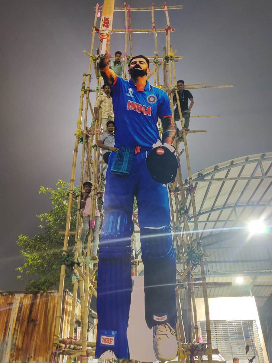 Virat Kohli's 50 Feet Cut-Out At Howrah Santragachi Kona Traffic Guard Camp In West Bengal ✨❤️

Organized By : - Virat Kohli West Bengal Help Foundation &amp; Virat Kohli West Bengal Fan Club
<a href="/imVkohli/">Virat Kohli</a>
#VKWBHF
#ViratKohli #50Feetcutout #HappyBirthdayViratKohli