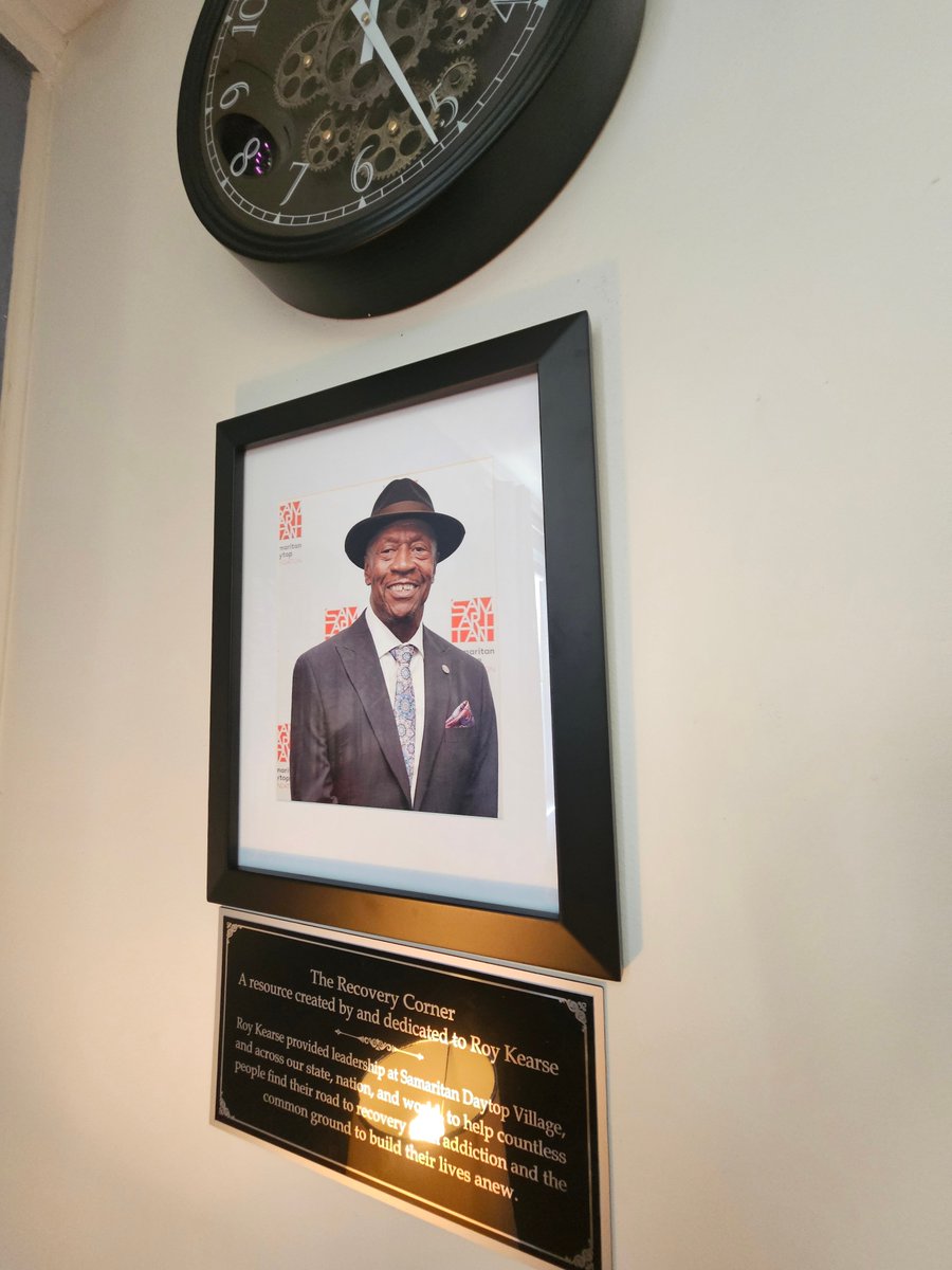 samaritanny's tweet image. Recovery Corners provide a comfortable &amp;amp; quiet space where clients can meet w/  #PeerRecovery Specialists &amp;amp; learn about the many #pathwaystorecovery. The room exposes clients to sensory integration activities for self-directed, patient-centered, &amp;amp; sensory-supported treatment.