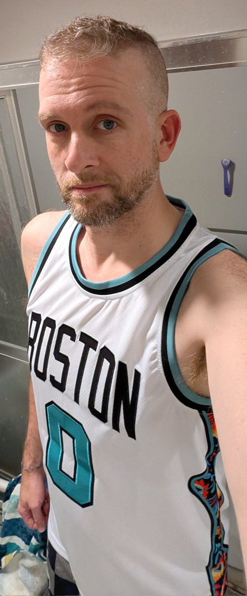 Well <a href="/petemrogers/">pete rogers, professional diaper changer</a>, ya splashed another full court, nothing but net, buzzer beating, championship design. Thanks so much for providing these jerseys for us to enjoy and for the unique designs each and every win. Now if only I could afford <a href="/jaytatum0/">Jayson Tatum</a>'s matching kicks 💚☘️💚