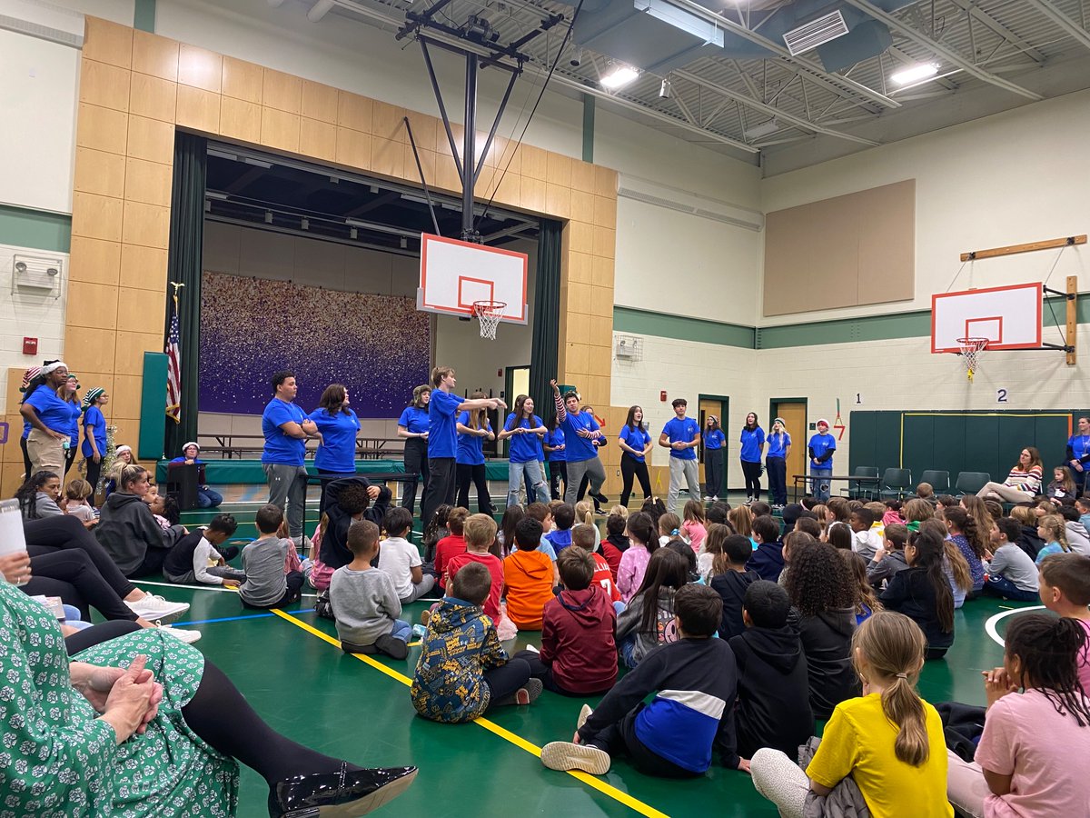 Mrs. Murphy tweet media