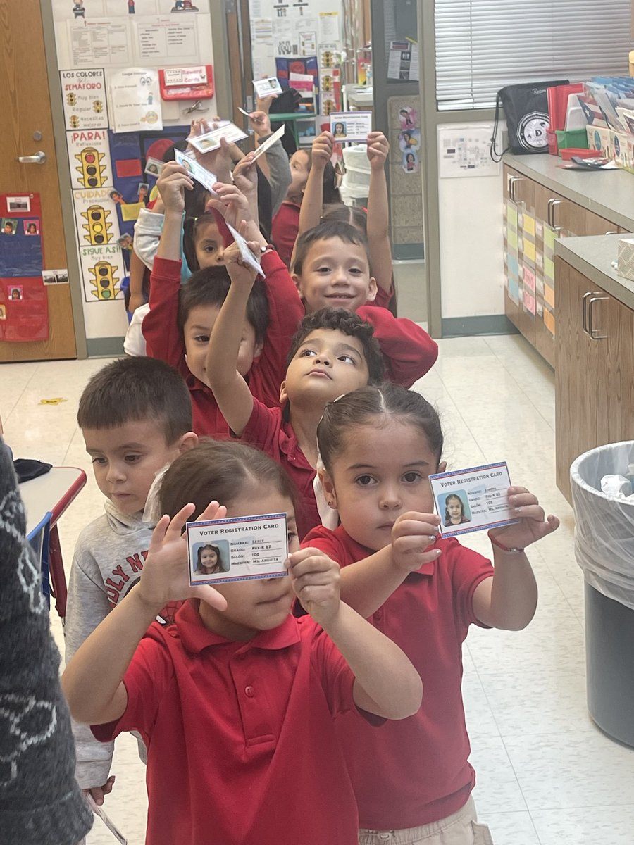 GAnguita2's tweet photo. In PreK B 2 we learned about the voting process! 😊#moseleycougars https://t.co/HpcIzqXWYZ