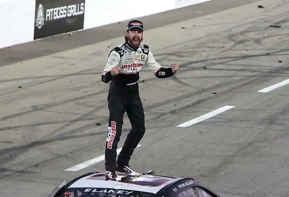 Jones's Strongest Soldier tweet media