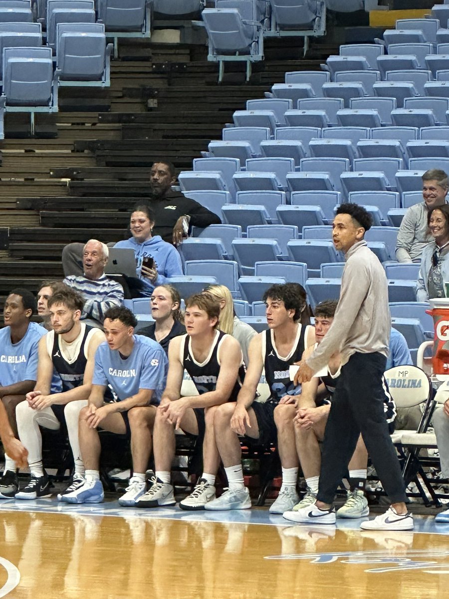 BIG SH🏀TS tweet media