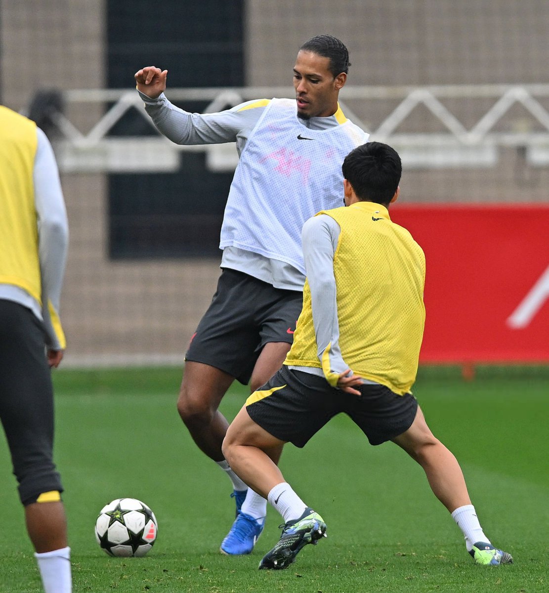 DIJKHQ's tweet photo. #4K | virgil van dijk 🇳🇱
- Liverpool Training https://t.co/h6wv1LOXJM