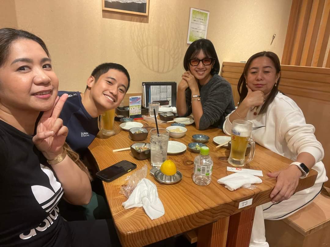 MutyaCoronel's tweet photo. More of #KaoriOinuma family bonding in Japan.

📷 from her mama Racquel's FB story/ post https://t.co/T5op5rEkMo