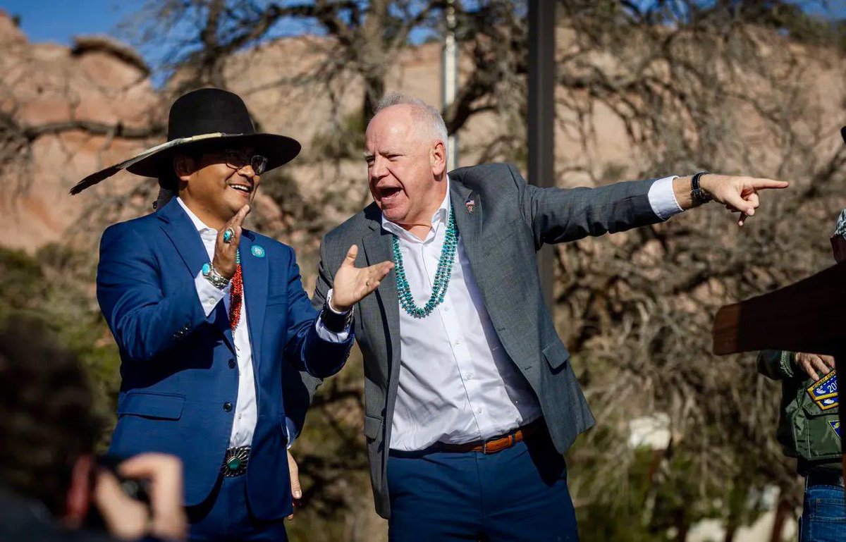 BuuVanNygren's tweet image. PRESIDENT NYGREN ENDORSES HARRIS-WALZ TICKET

Yá’atééh … Election Day is here! We need to ensure our voices are heard and our votes are counted tomorrow, Tuesday, November 5th. I want to share why I’m supporting Vice President Kamala Harris and Governor Tim Walz—leaders who…