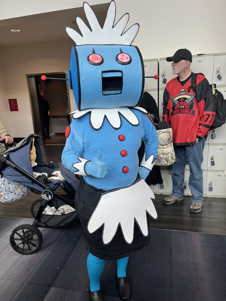 Mel...The Phoenix tweet media