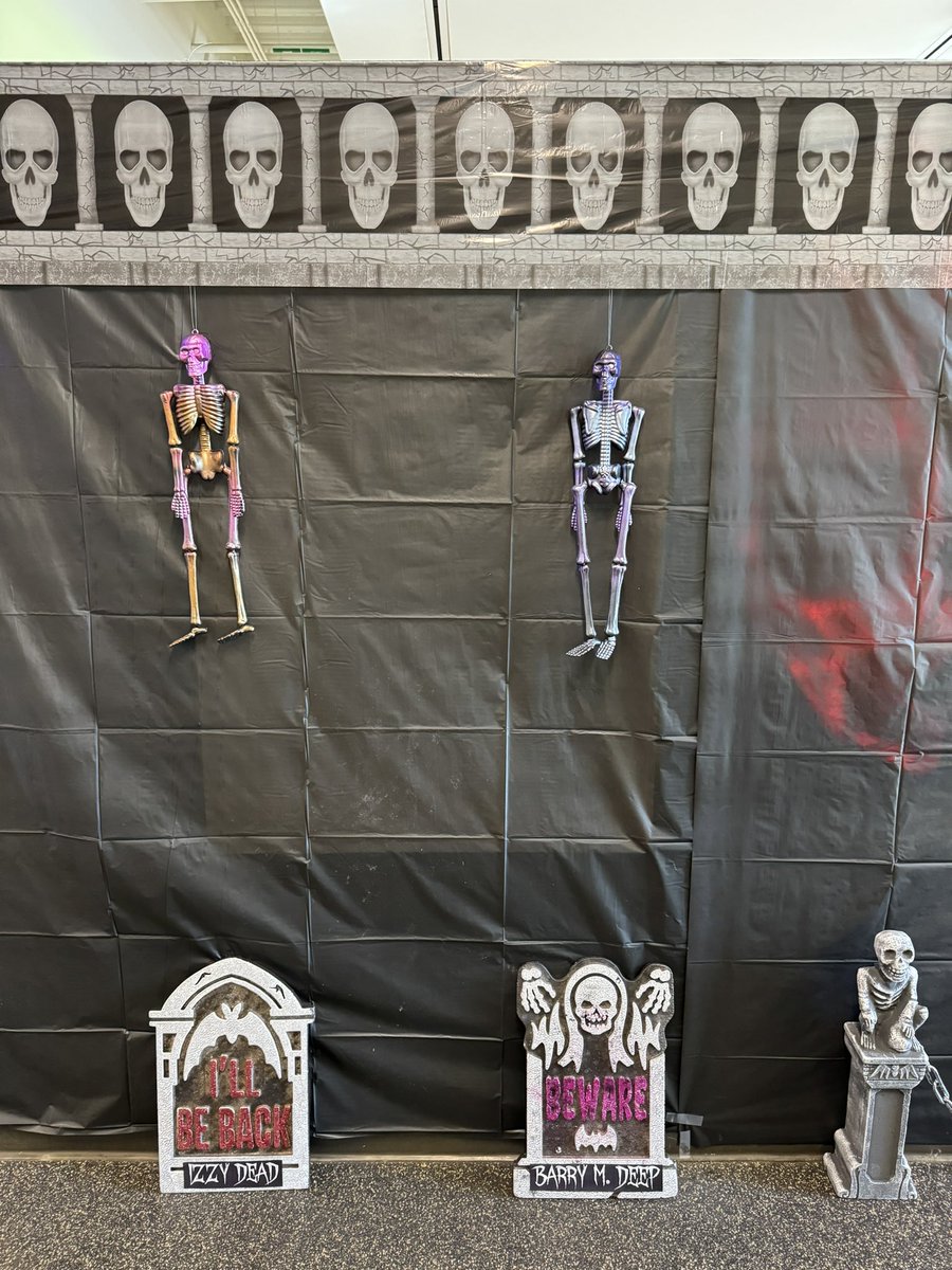 Congratulations to our winning halloween decoration for 2024! Student affairs door 🎉<a href="/UOP_Pharmacy/">Thomas J. Long School of Pharmacy</a>